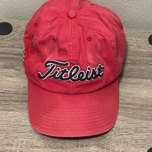 Titleist St. Louis Cardinals MLB Mens Red Hat Adjustable Golf
